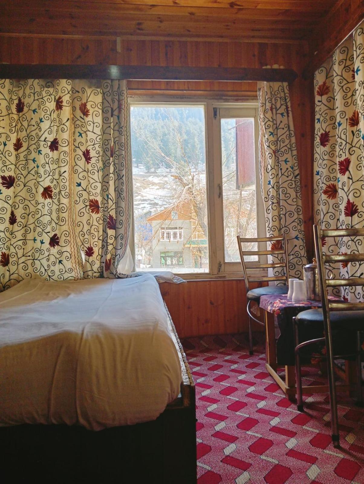 New Prince Cottage & Saibha Palace Pahalgām 外观 照片